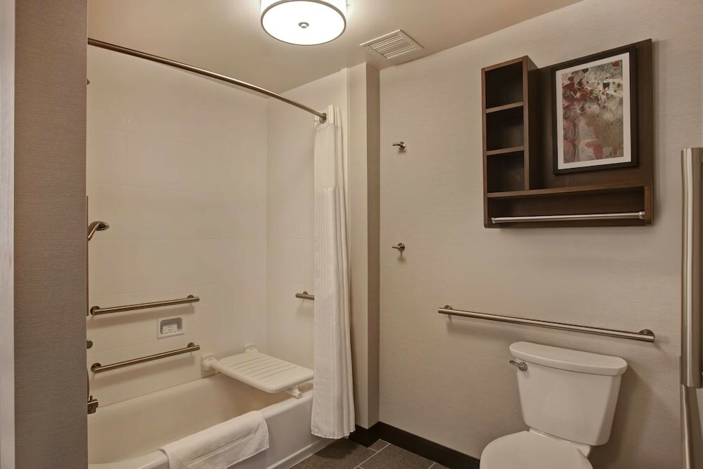 Фото Homewood Suites by Hilton Summerville