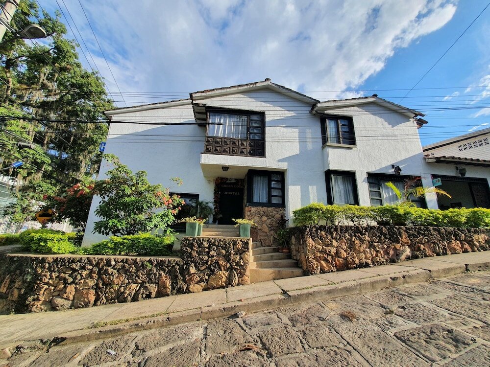 Фото Green Door Boutique