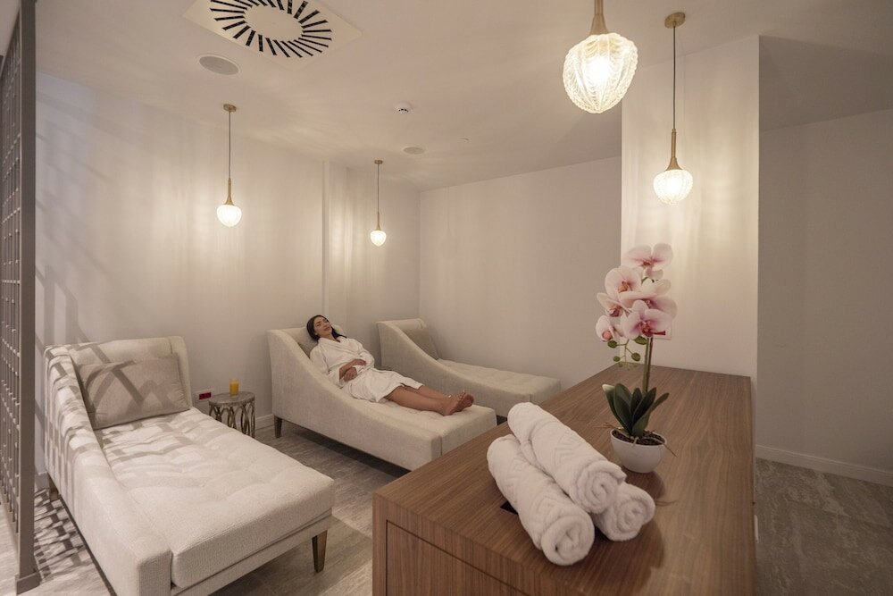 Фото Vivid Blue Serenity Resort