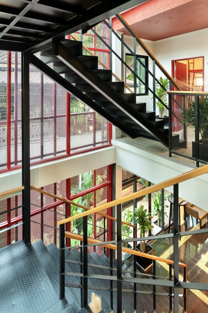 Фото Red Door Heritage Hotel