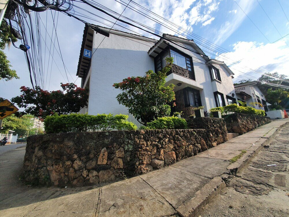 Фото Green Door Boutique