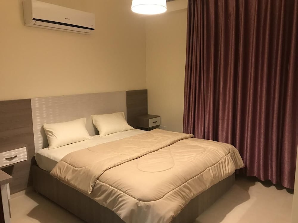 Фото Al Jawad Suits 2