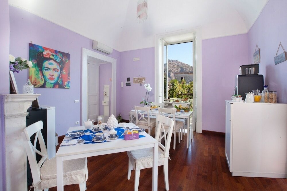 Фото Caluga House