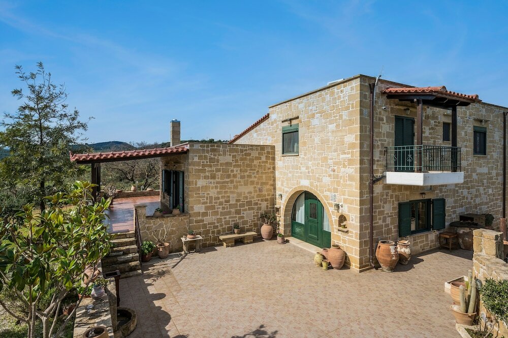 Фото Athina Traditional Villa