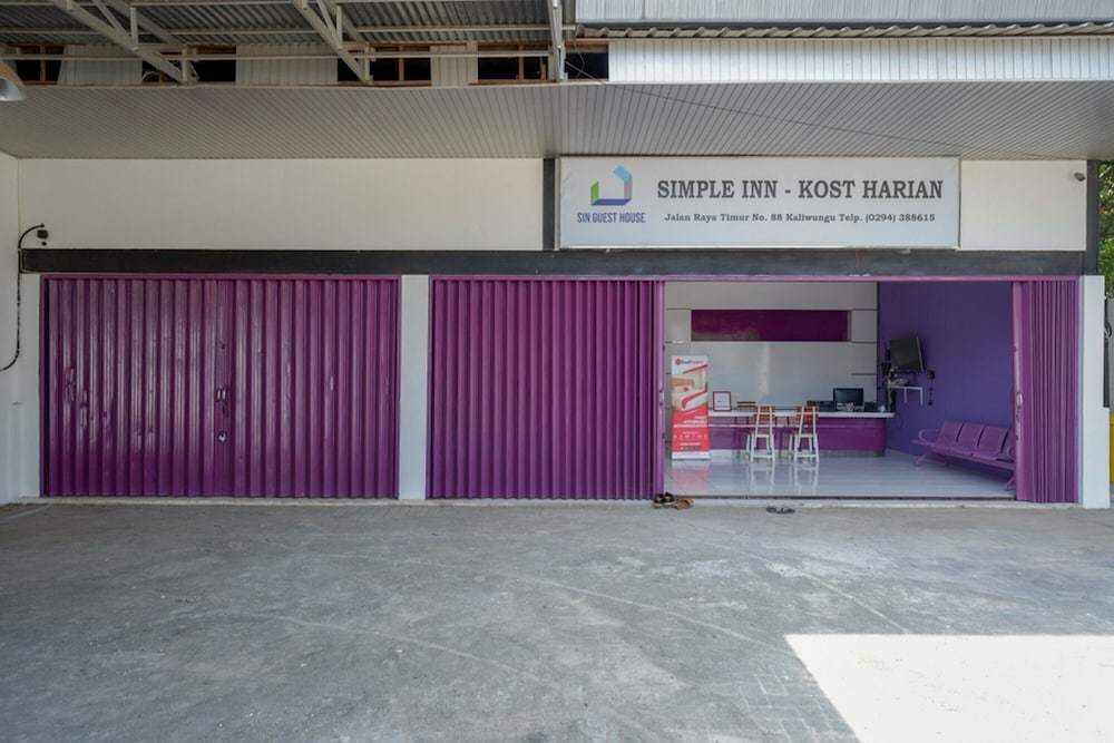 Фото RedDoorz near Alun Alun Kaliwungu Kendal