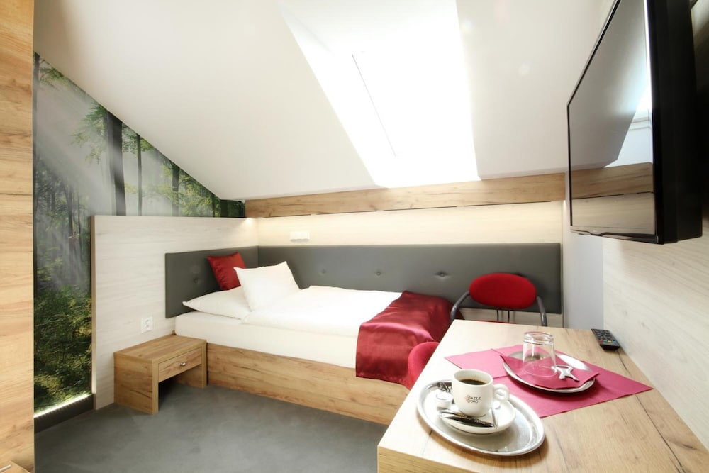 Фото Hotel Strážnice