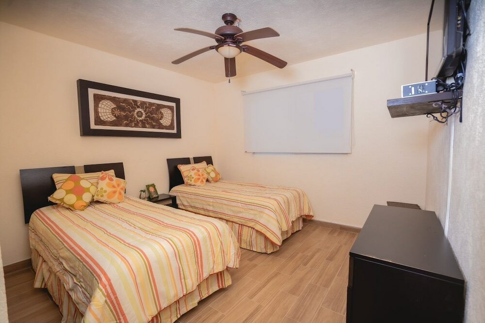 Фото Juub Luxury 3 Bedroom House at Playa diamante