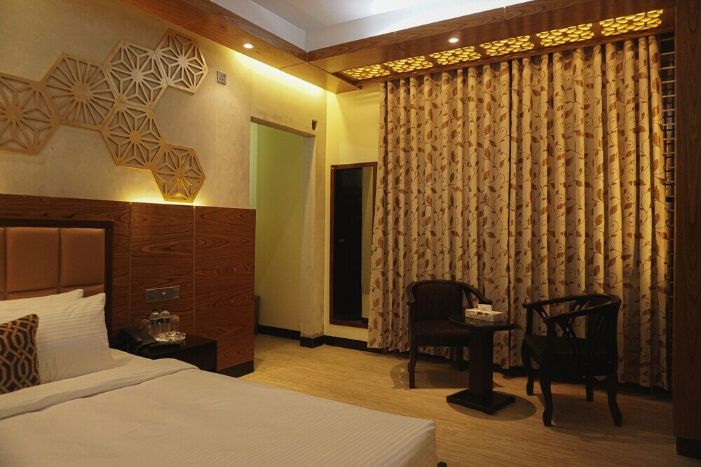 Фото Hotel Musafir