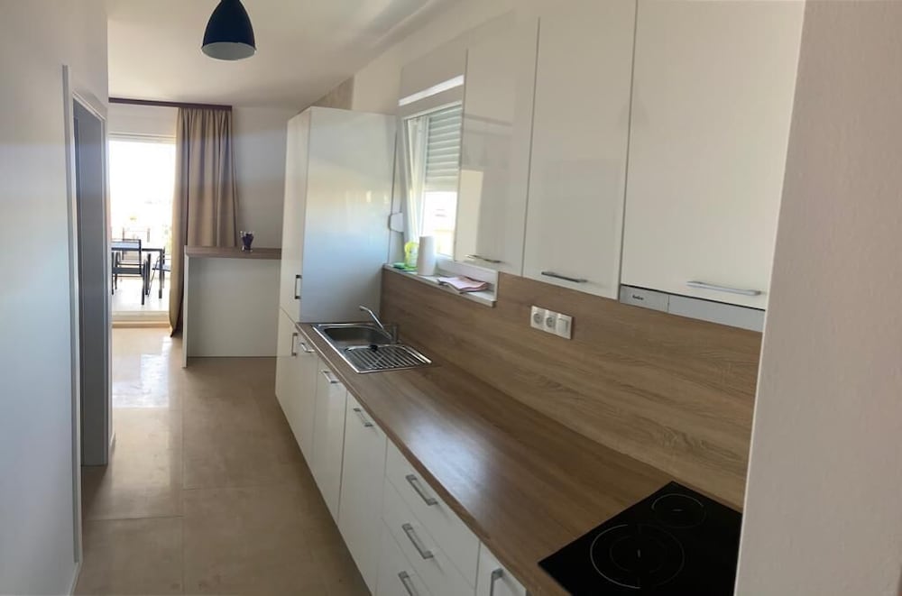 Фото Sunset Apartments