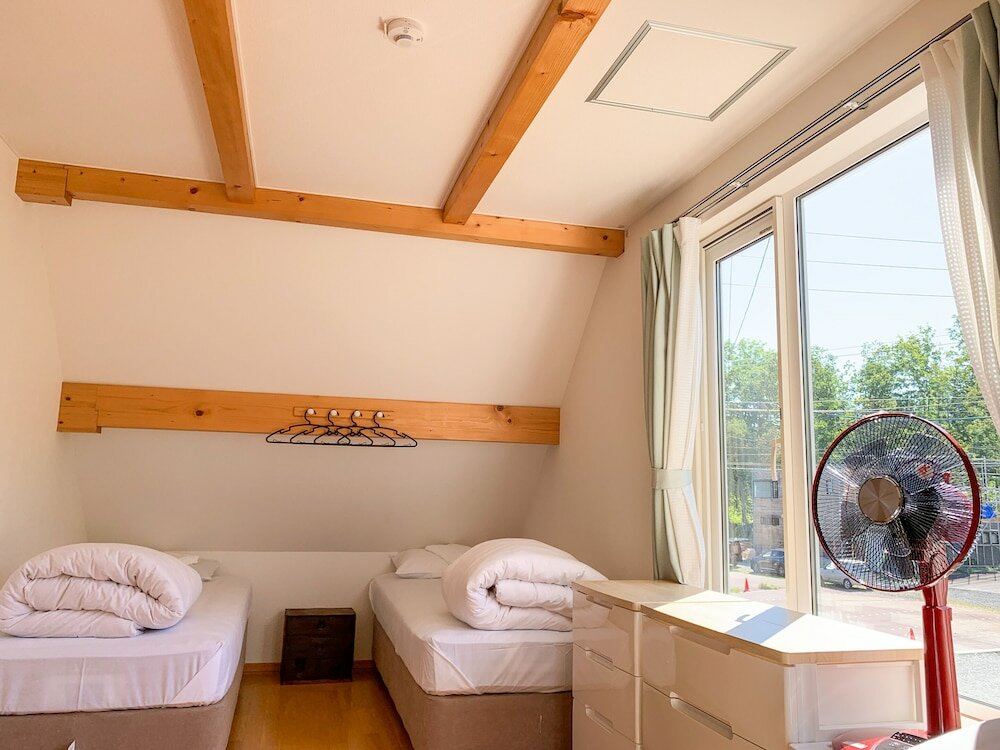 Фото Trailside Apartments & Chalet