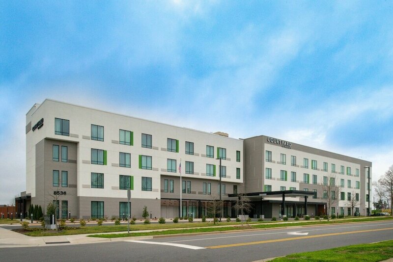 Гостиница Courtyard by Marriott Charlotte Steele Creek