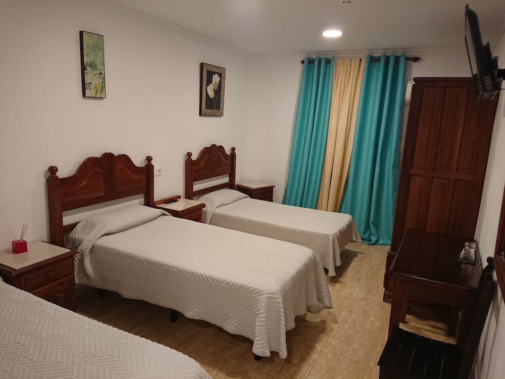 Фото Hotel Manantiales