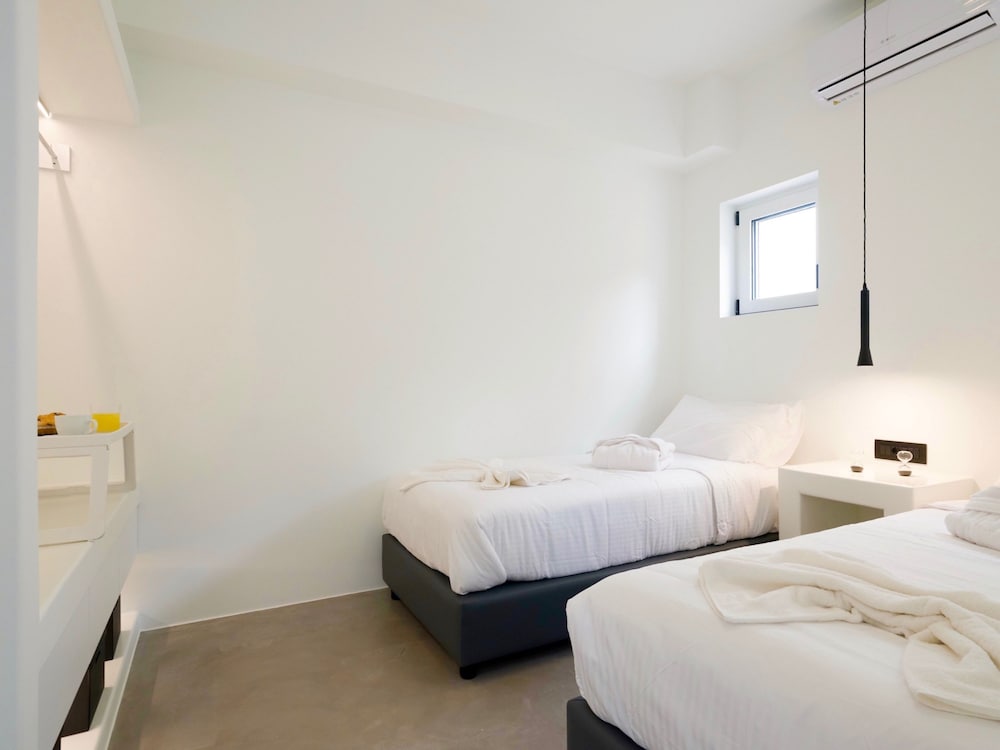 Фото Paradiso II