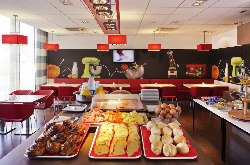 Фото ibis Malabo