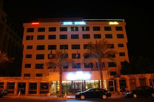 Mina Hotel (Aqaba), hotel