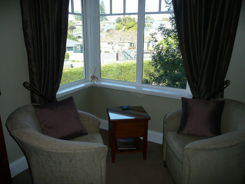 Фото Kershaw House Boutique Accommodation