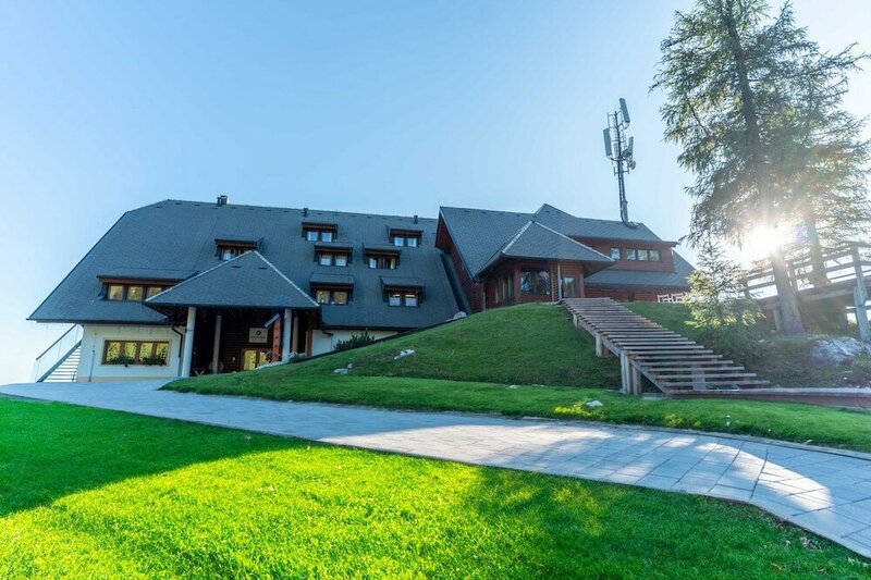 Гостиница Hotel Krvavec