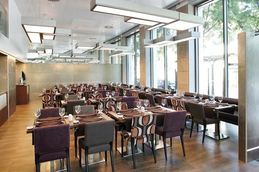 Фото Neya Lisboa Hotel