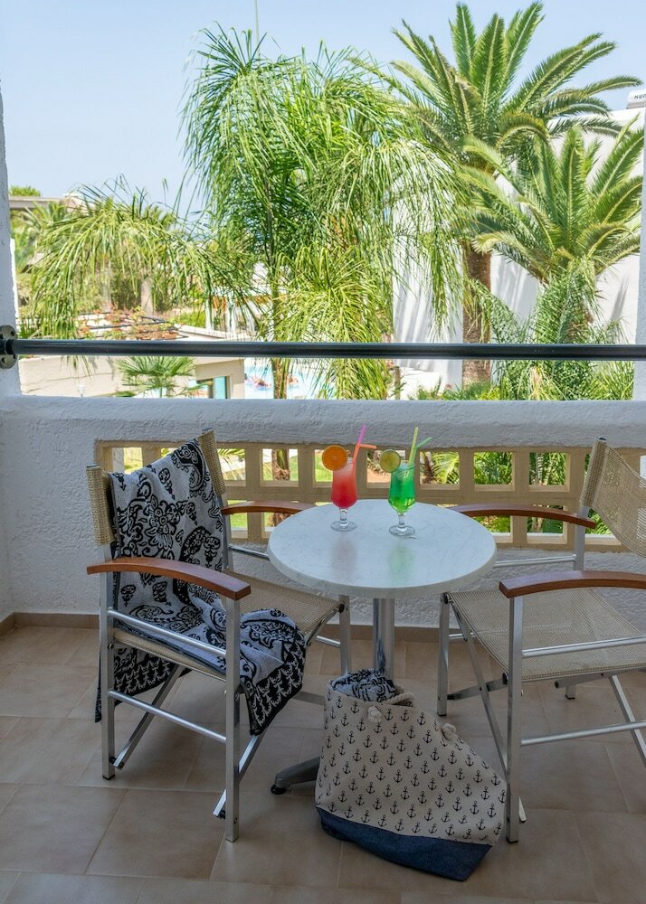 Фото Dedalos Hotel