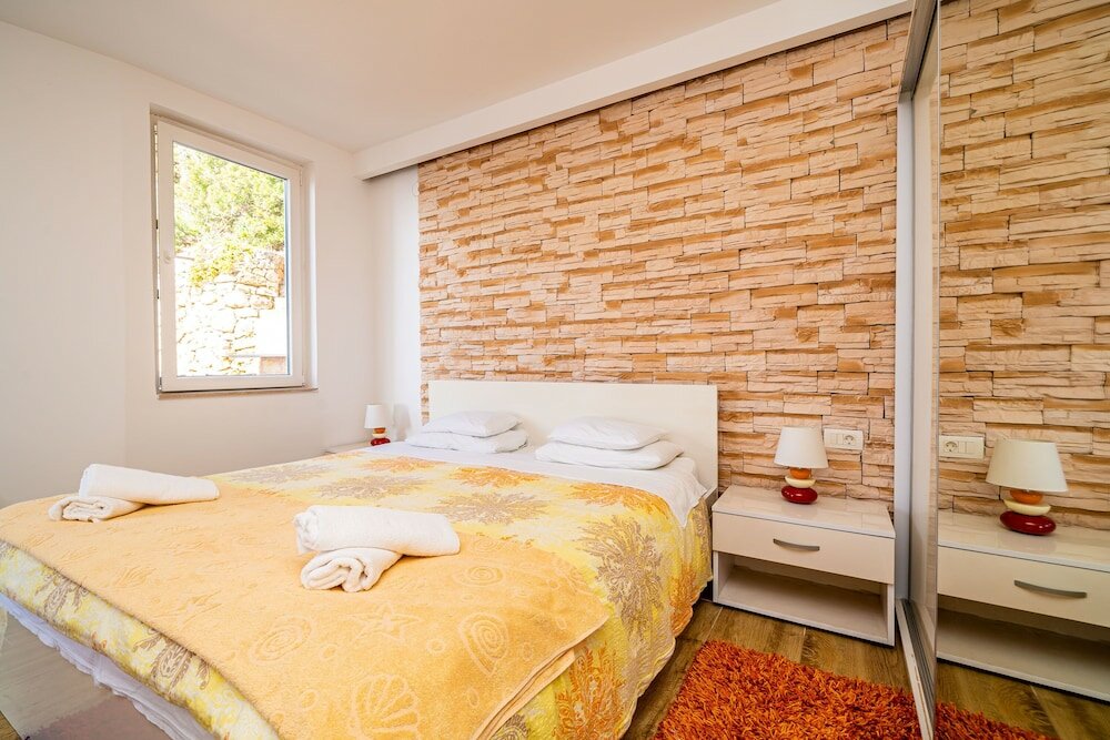 Фото Sea View Apartments - Lenka Radic Zlatni Potok 28