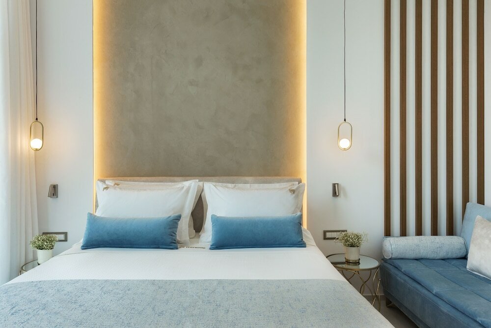 Фото Mirabile Luxury Suites