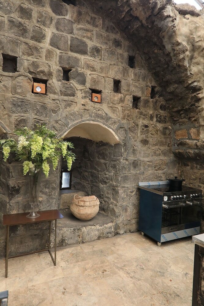 Фото Dona Castle