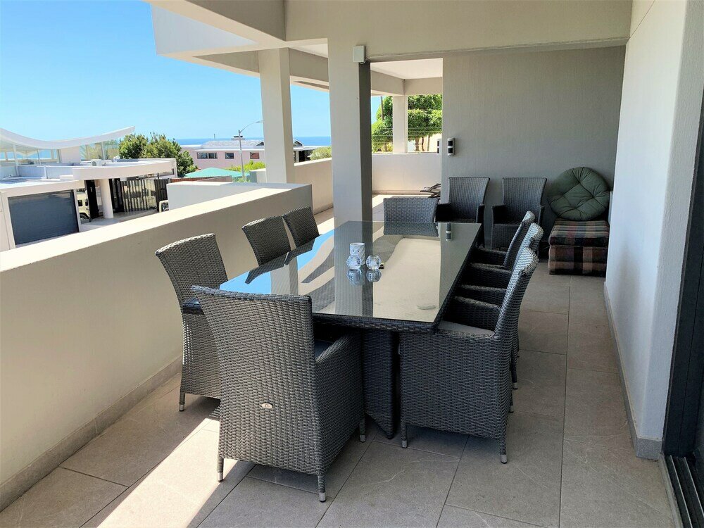 Фото 6 On Clifton