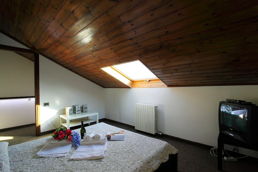 Фото Villetta Belvedere Perledo