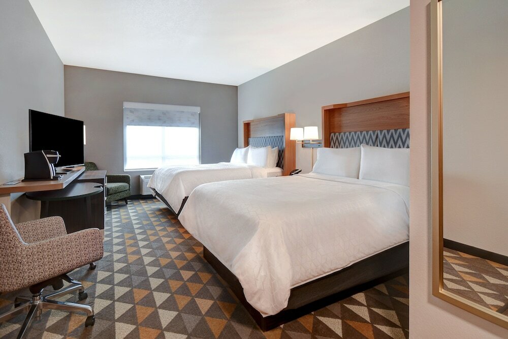 Фото Holiday Inn Erie, an Ihg Hotel