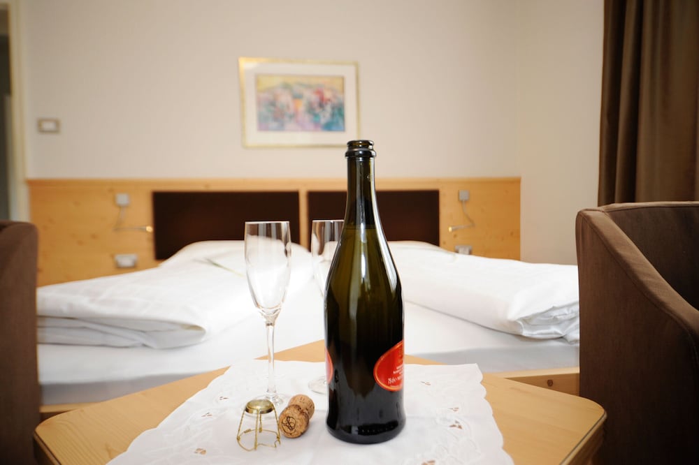 Фото Hotel Jasmin