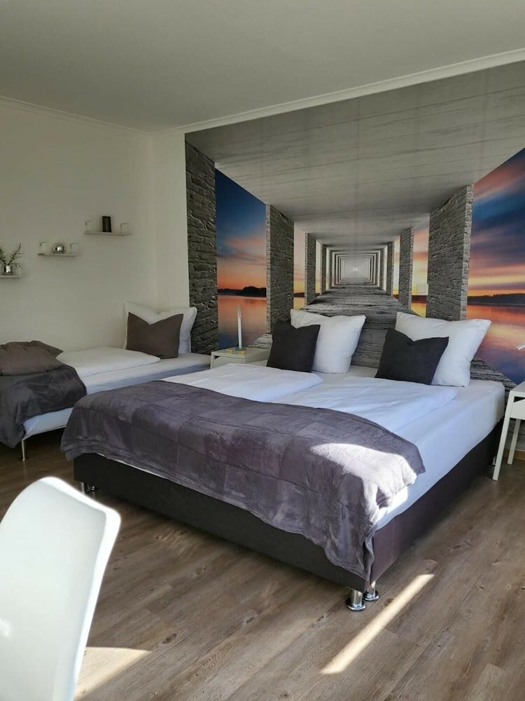 Фото Hotel Seeblick am Sankelmarker See