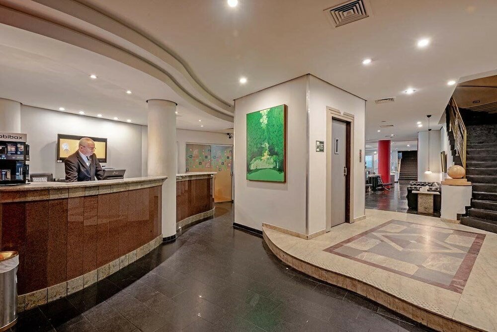 Фото Rede Andrade Braz