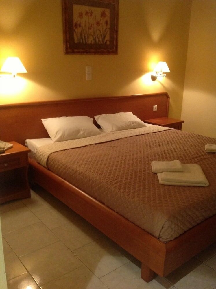 Фото Perros Hotel