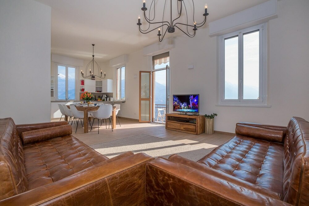 Фото Menaggio Fronte Lago