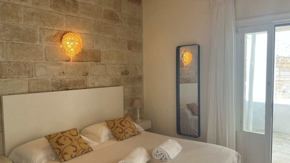 Фото Antico Mondo Rooms & Suites
