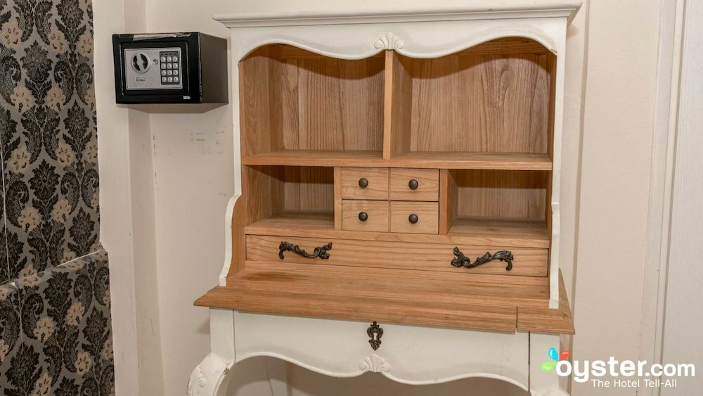 Фото Central Hotel