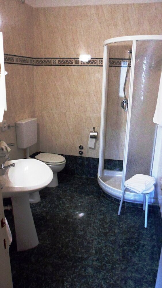 Фото Hotel Reali