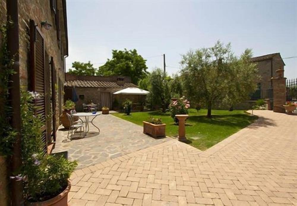 Фото Fattoria Le Giare