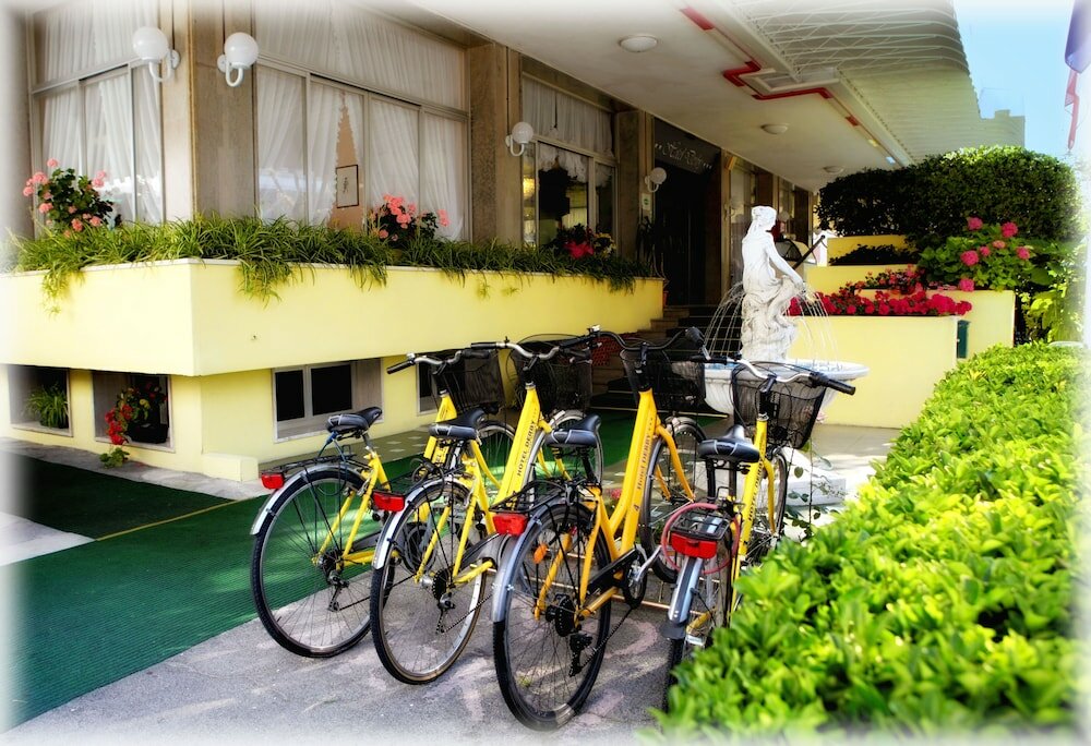 Фото Hotel Derby