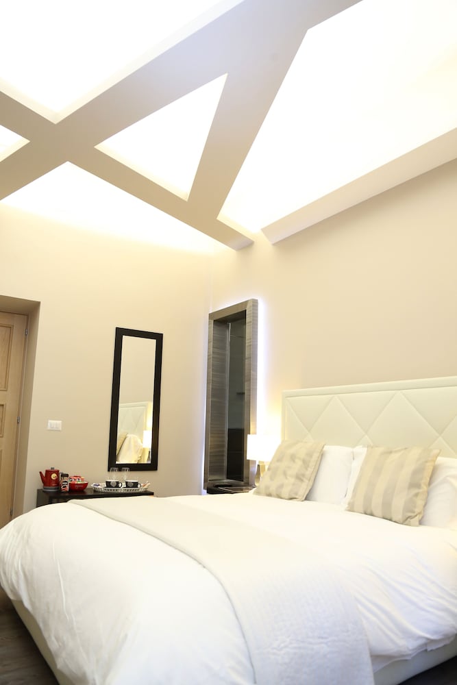 Фото Suite Sistina For Brave Lovers