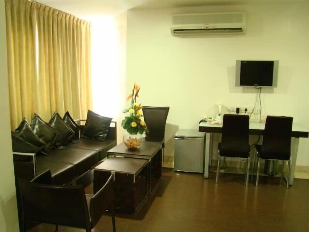 Фото Collection O 28825 Oriental Inn