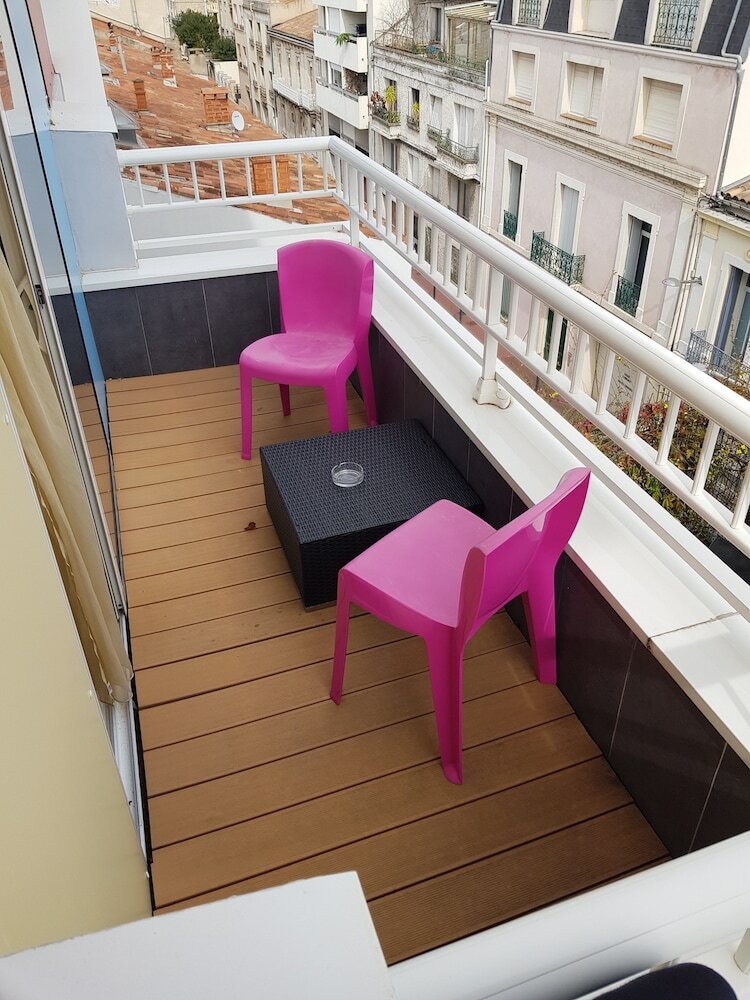 Фото Privilège Hôtel & Apparts Eurociel Centre Comédie