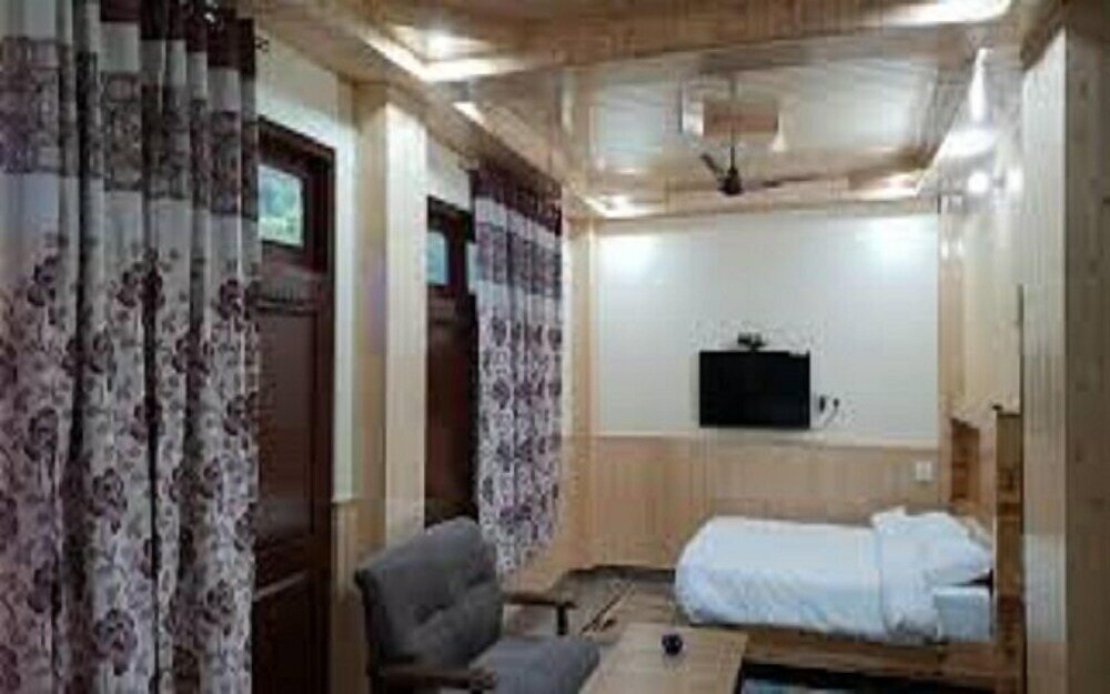 Фото The Rainbow Inn and Cafe