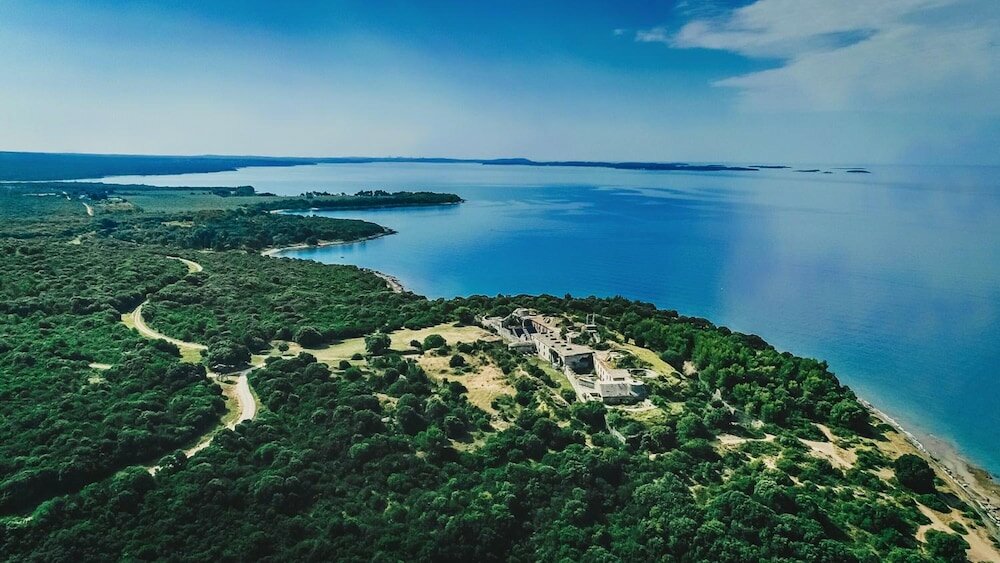 Фото Corto Bechera