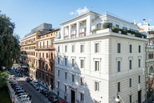 Гостиница Lombardia40 Luxury Suites в Риме