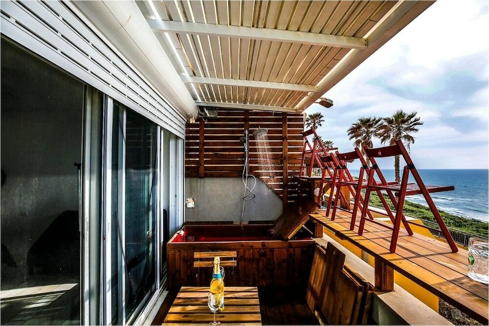 Фото The sunset suit