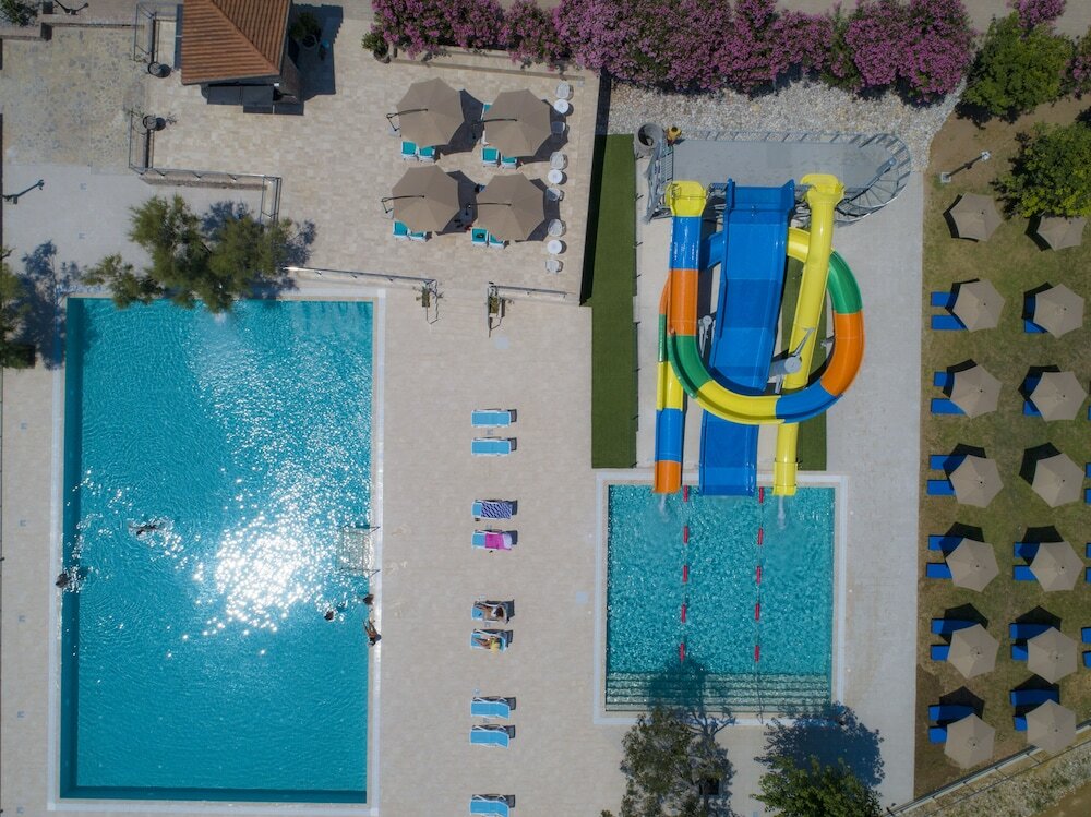 Фото Hotel Krusik