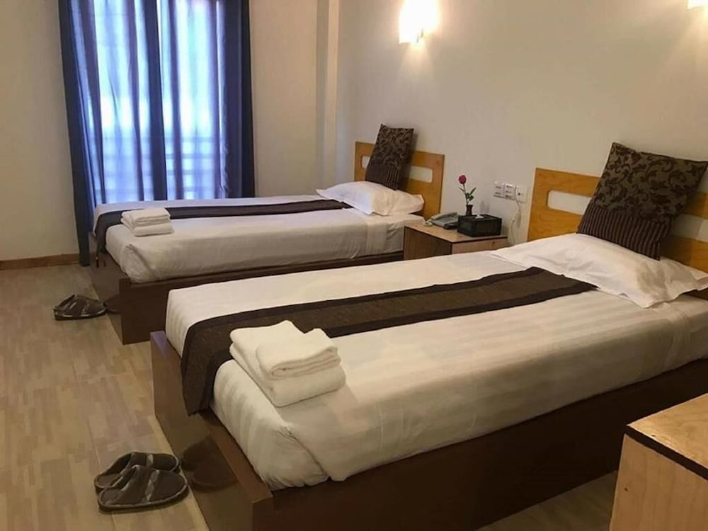 Фото Sky Motel Kalaw