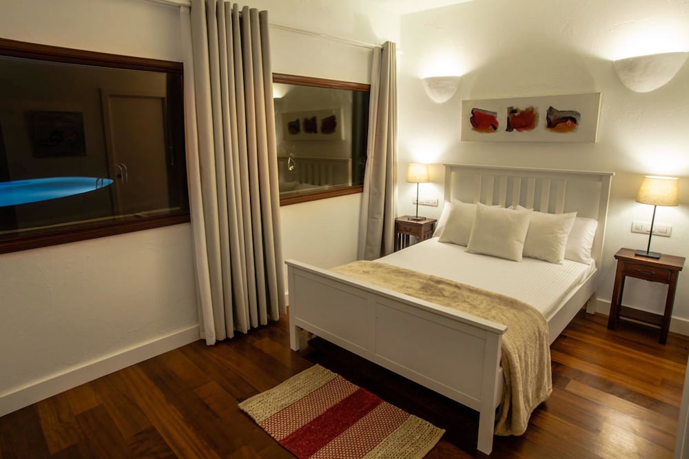 Фото Los Lirios Hotel Rural