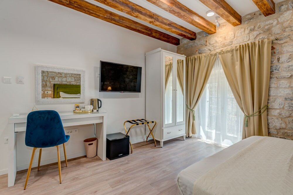 Фото Princ Heritage Rooms